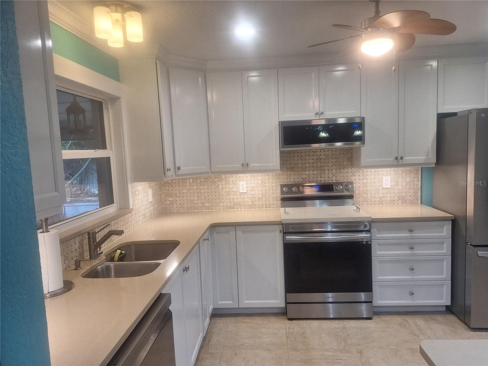 Single Family Residence at 9613 LEEWARD AVE, LARGO, photo 14 of 64
