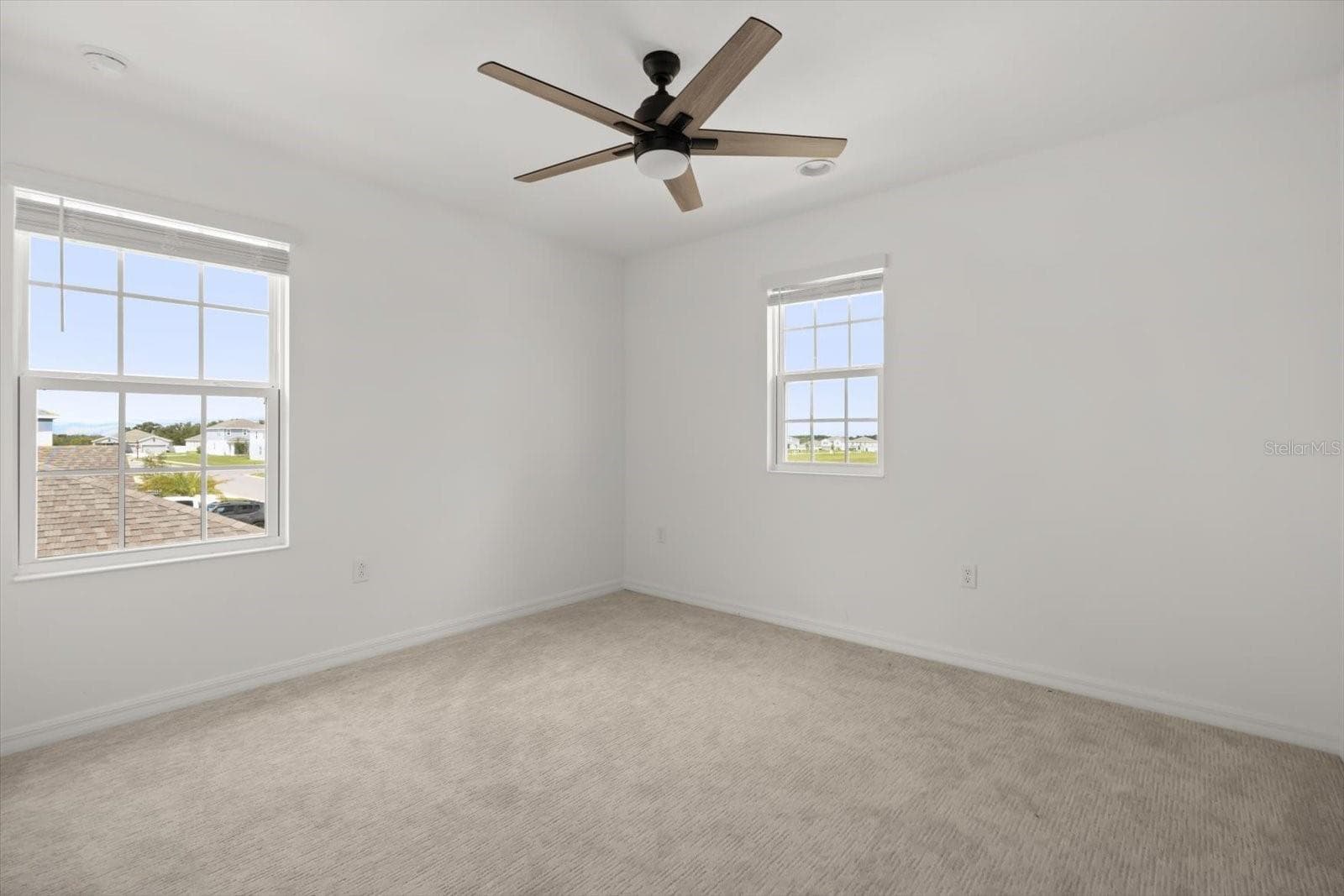 Single Family Residence at 6973 WILSON PASTURE AVE, GROVELAND, photo 29 of 52