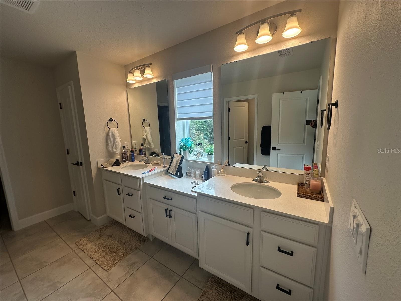 Single Family Residence at 2936 SLOUGH CREEK DR, KISSIMMEE, photo 17 of 34