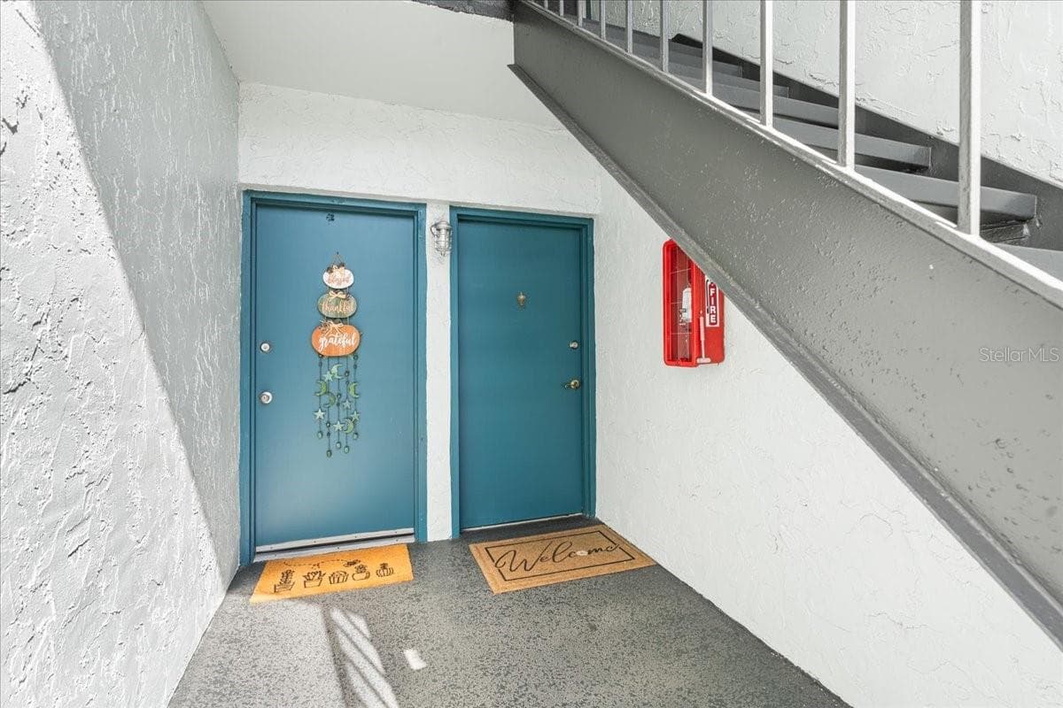 Condominium at 11401 3RD ST N #2, ST PETERSBURG, photo 4 of 27