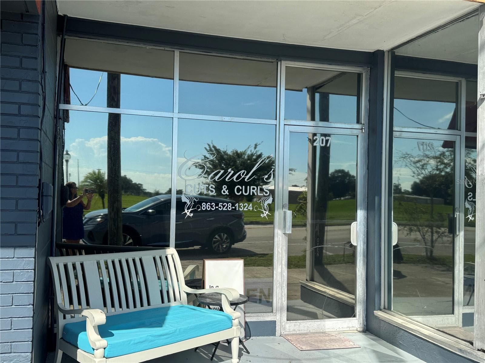207 N SCENIC HWY #207 & 211