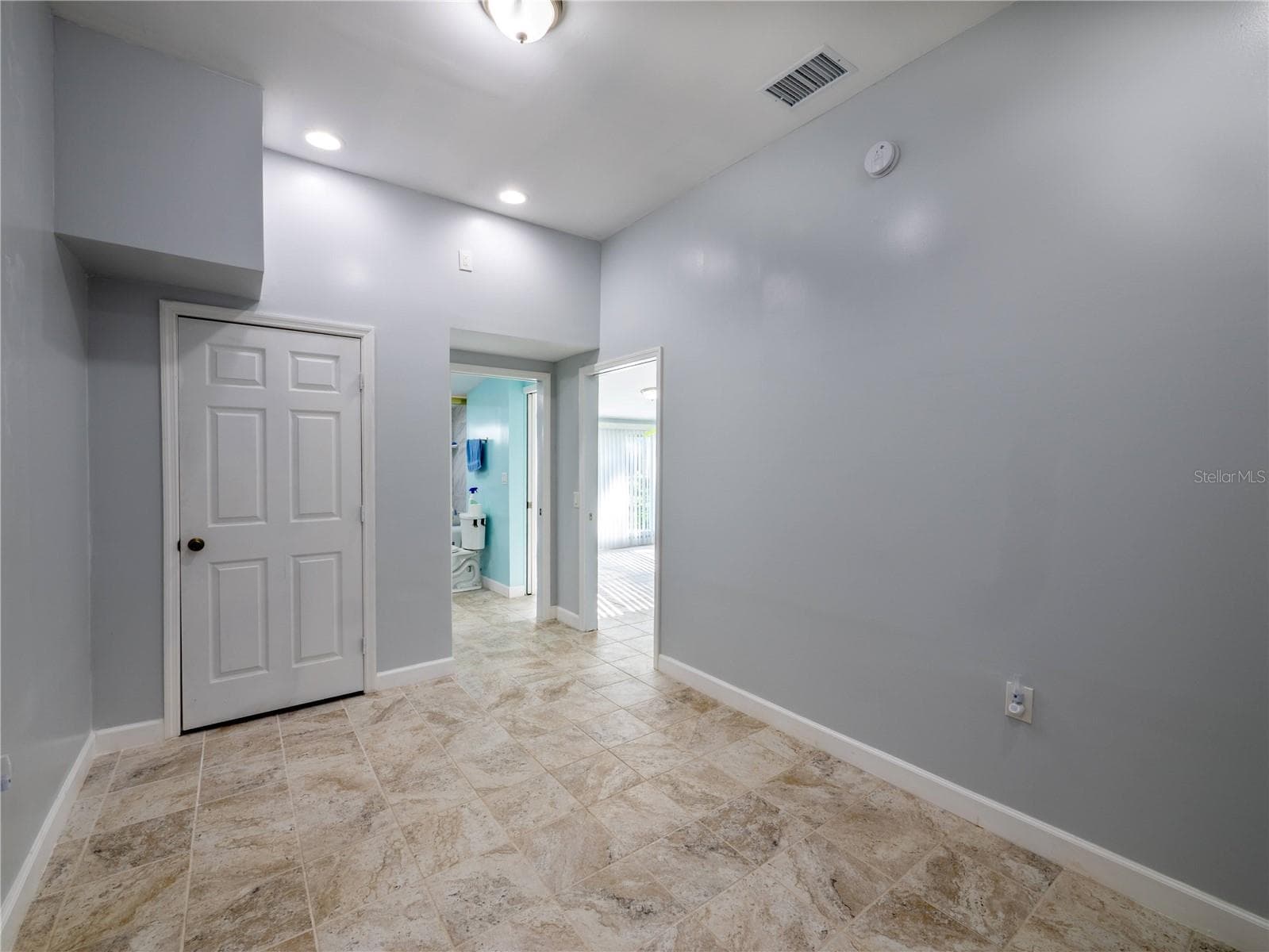 Single Family Residence at 13117 N COUNTY ROAD 225, GAINESVILLE, photo 11 of 16