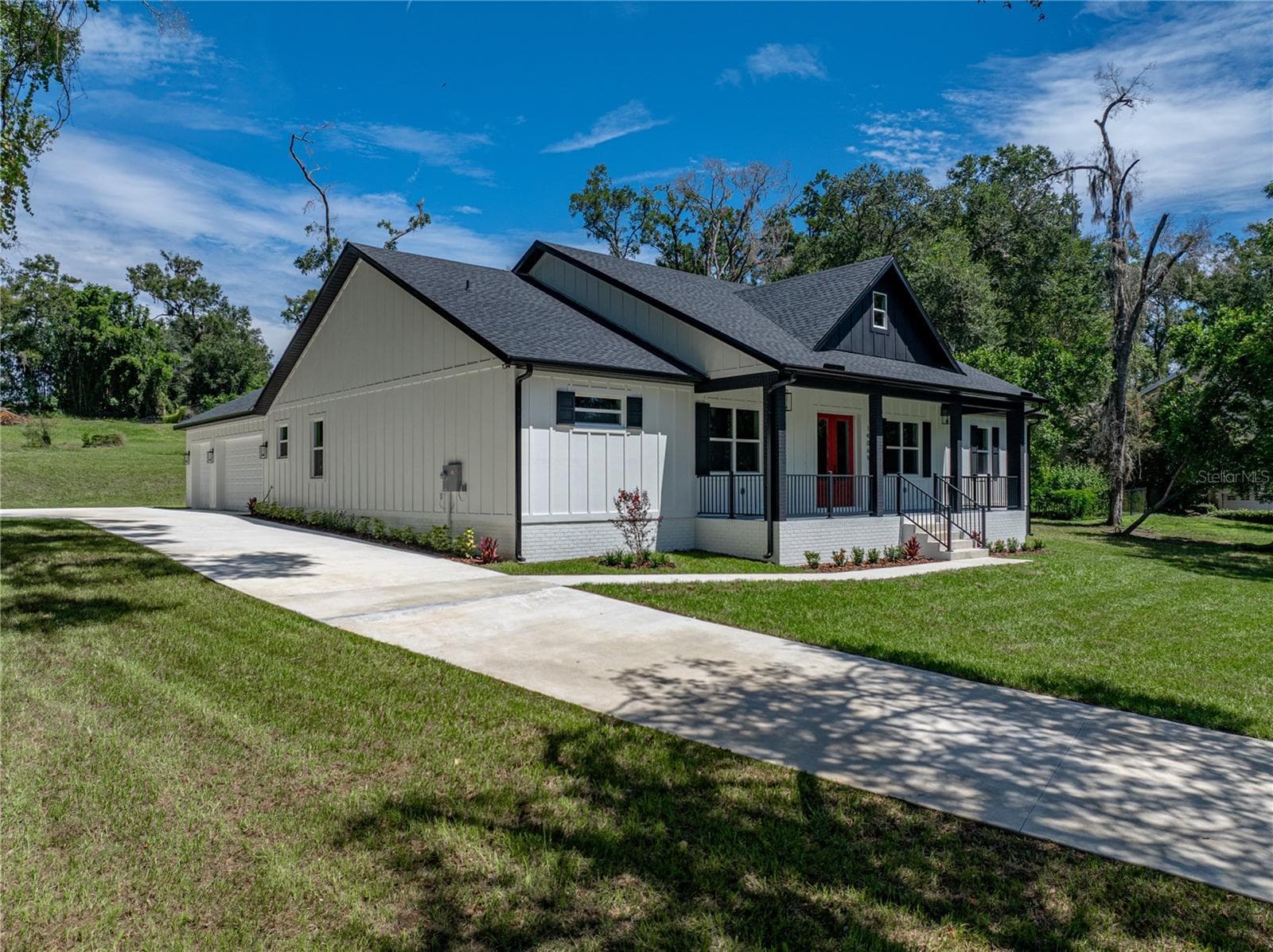 Single Family Residence at 14069 GRANDEUR WAY, DADE CITY, photo 3 of 68