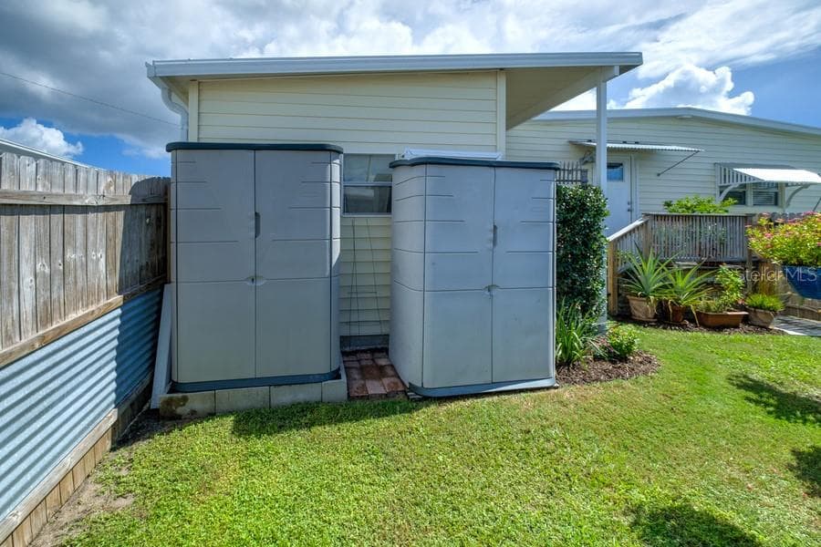 Manufactured Home at 1916 ILLINOIS AVE, BRADENTON, photo 35 of 59