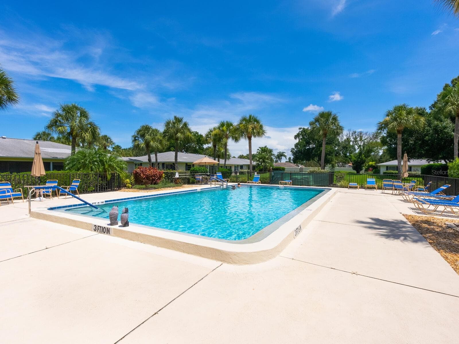 Villa at 6103 CLUBSIDE DR #6103, SARASOTA, photo 43 of 71