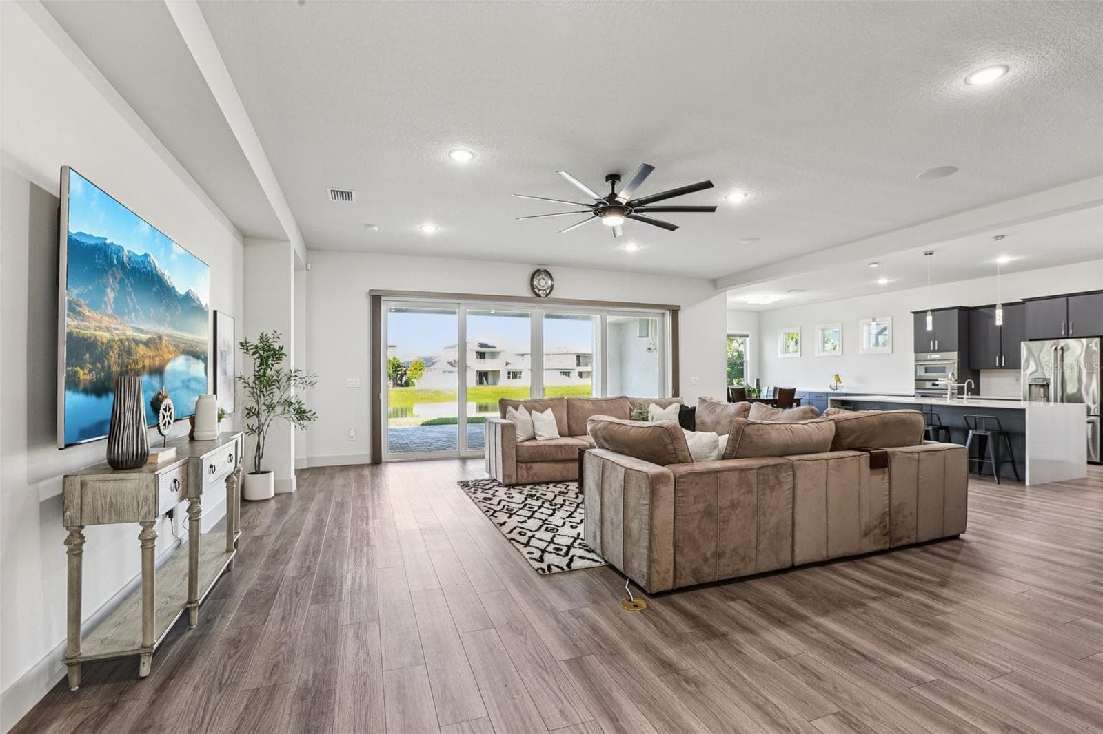 Single Family Residence at 8743 SANDERS TREE LOOP, WESLEY CHAPEL, photo 5 of 41