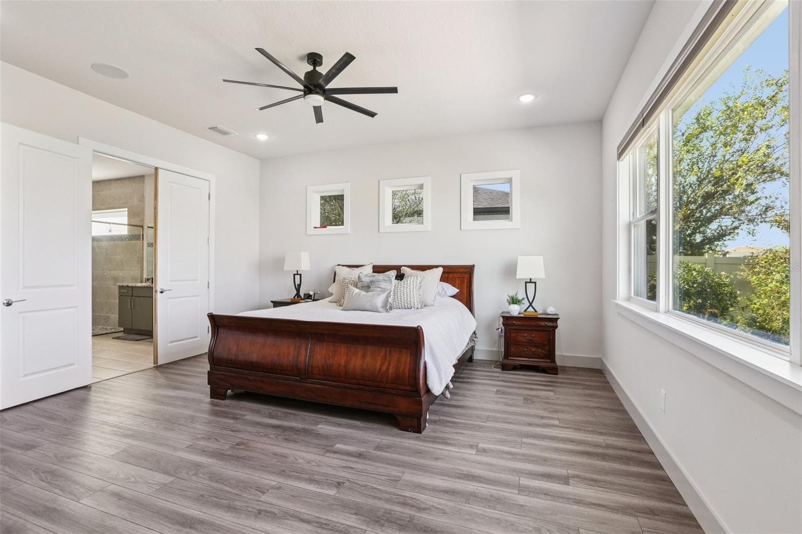 Single Family Residence at 8743 SANDERS TREE LOOP, WESLEY CHAPEL, photo 15 of 41
