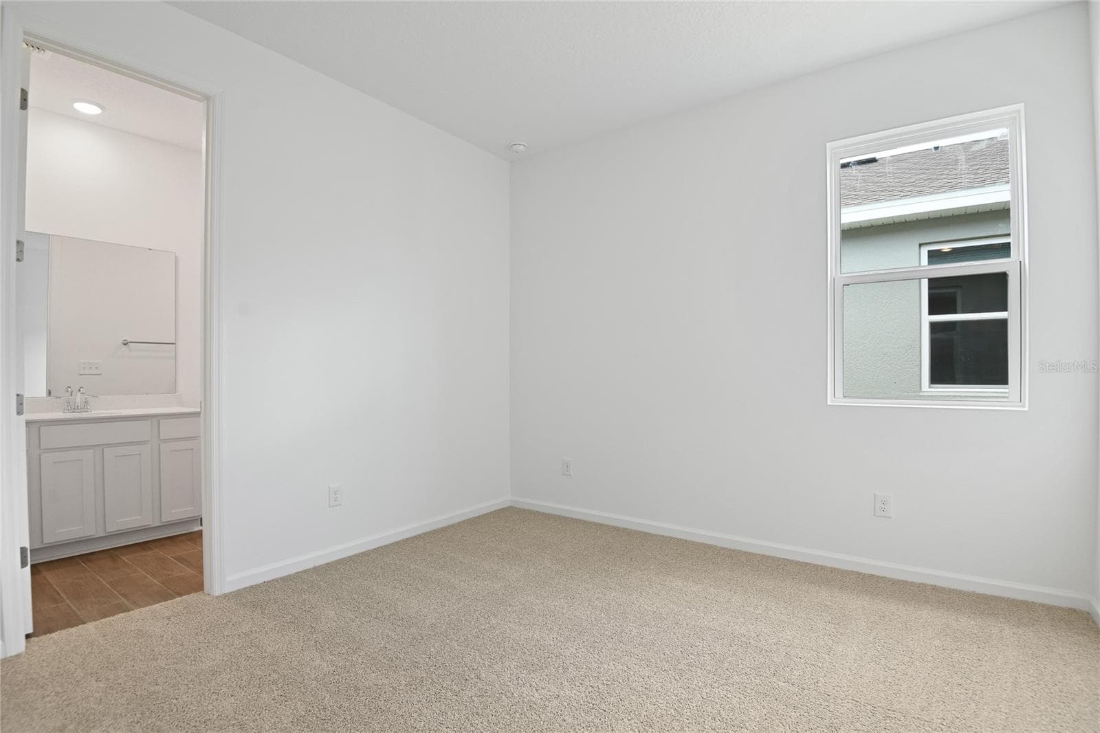 Single Family Residence at 6196 SW 64TH TER, OCALA, photo 16 of 22