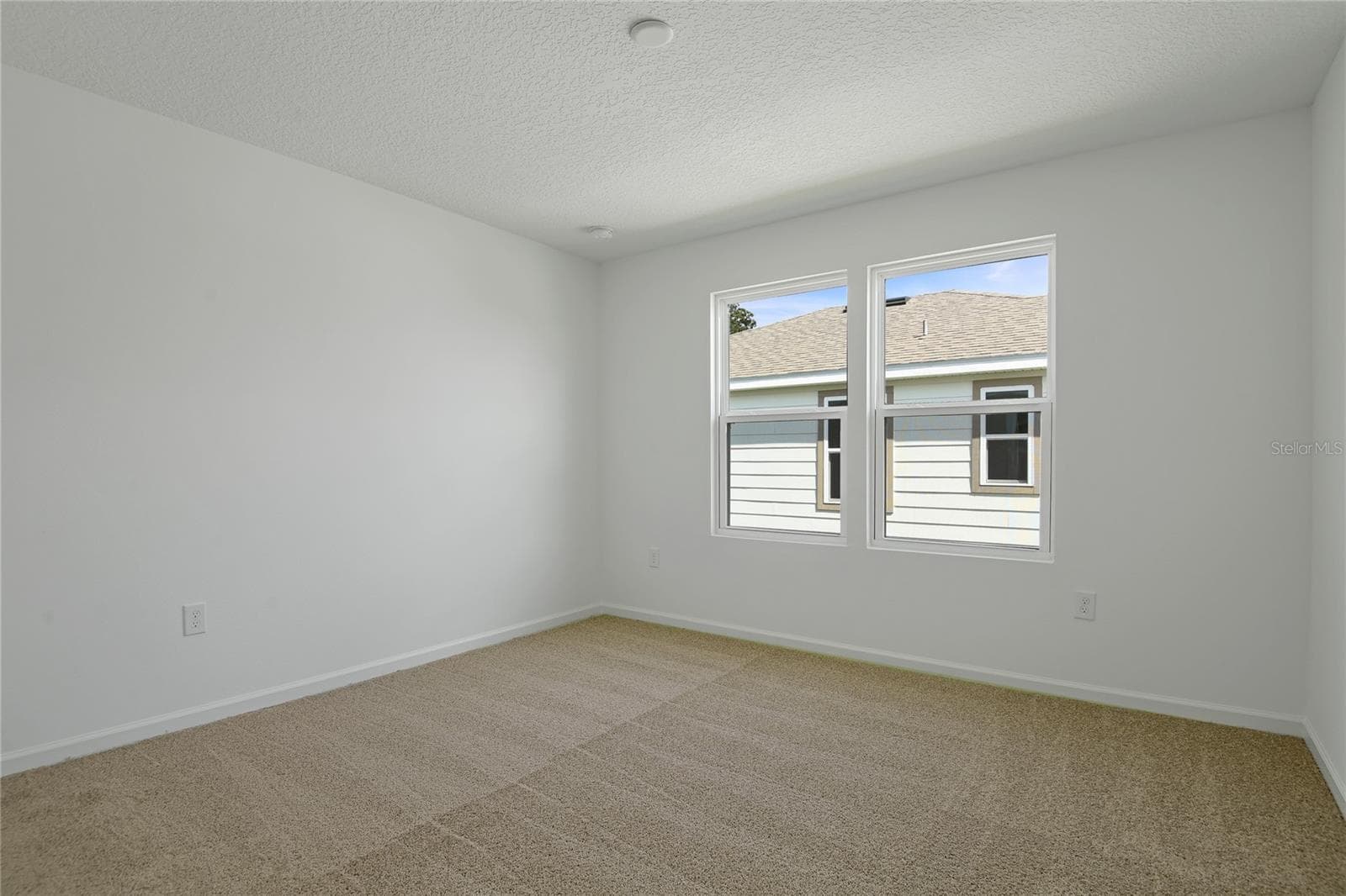 Single Family Residence at 742 LAKE DELL AVE, DUNDEE, photo 13 of 19