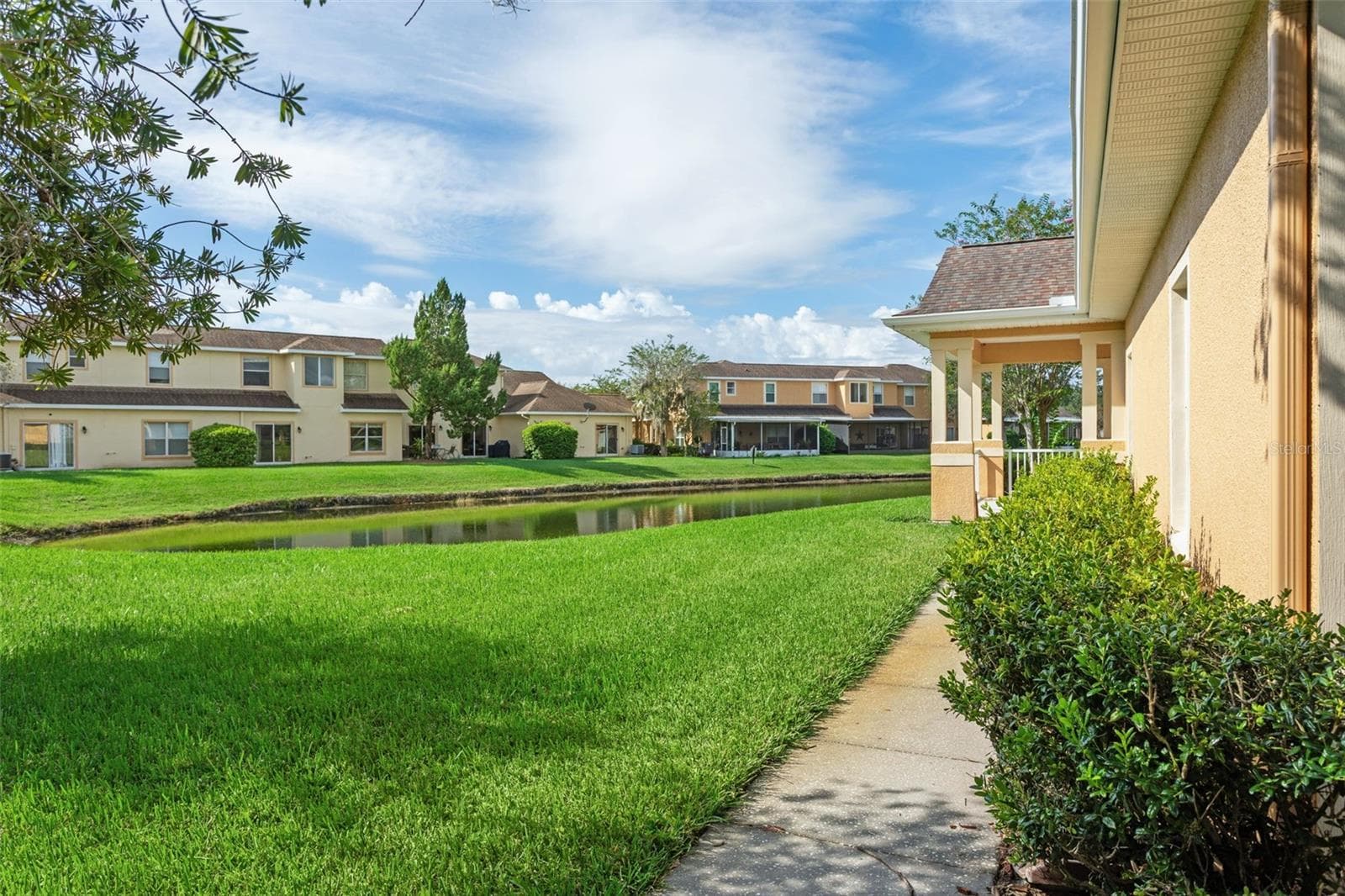 Townhouse at 20312 NOBLE OAK PL, TAMPA, photo 4 of 57