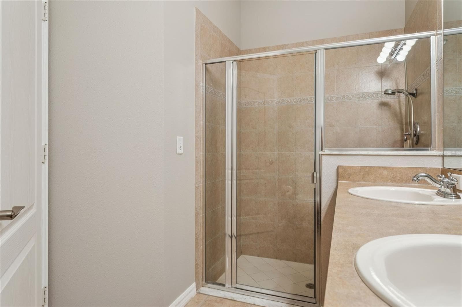 Townhouse at 20312 NOBLE OAK PL, TAMPA, photo 19 of 57