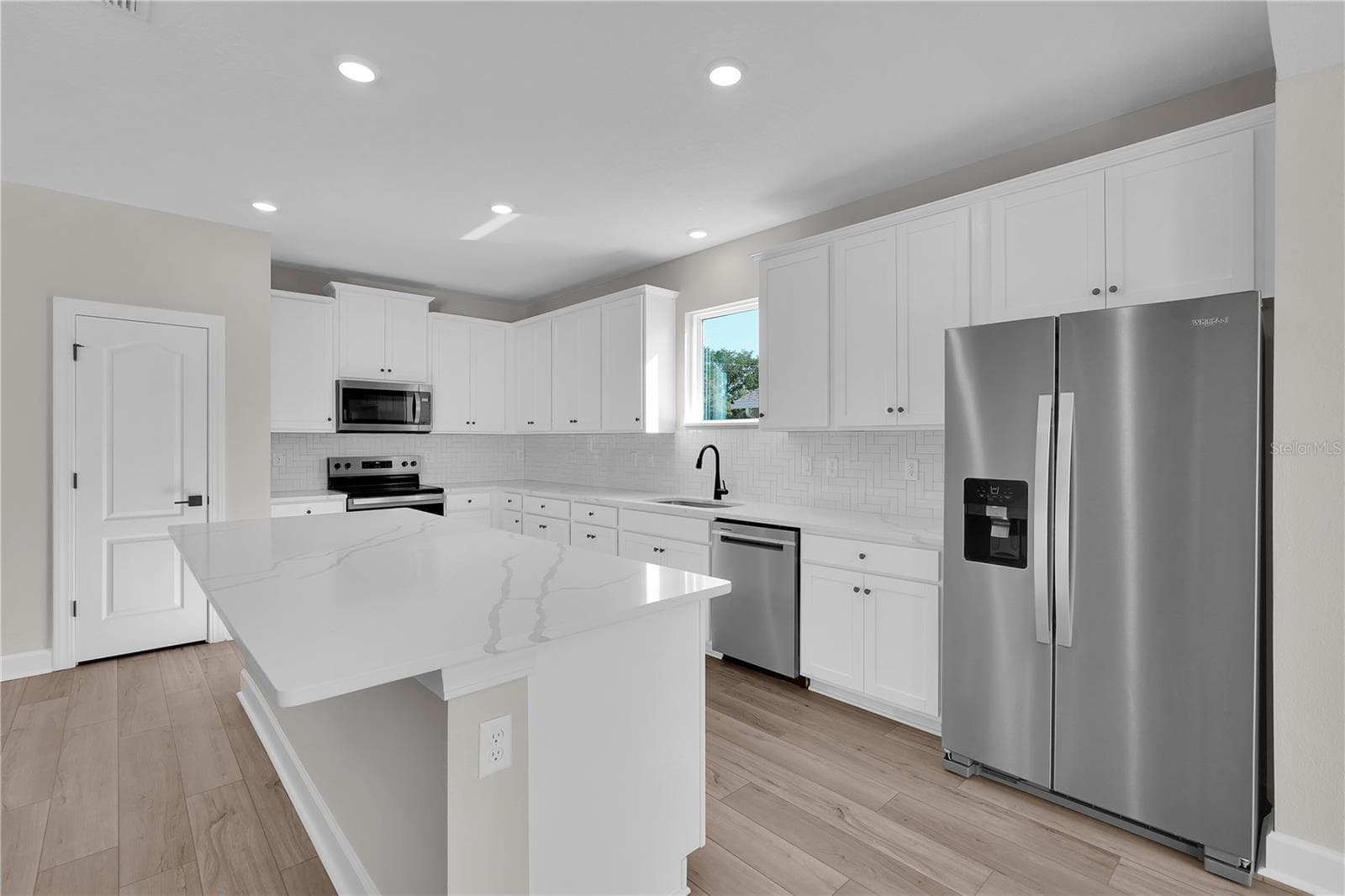 Single Family Residence at 4451 SW 160TH LOOP, OCALA, photo 6 of 15