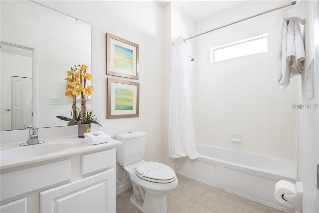 All bedrooms are suites - 3850 OAKVILLE AVE, KISSIMMEE
