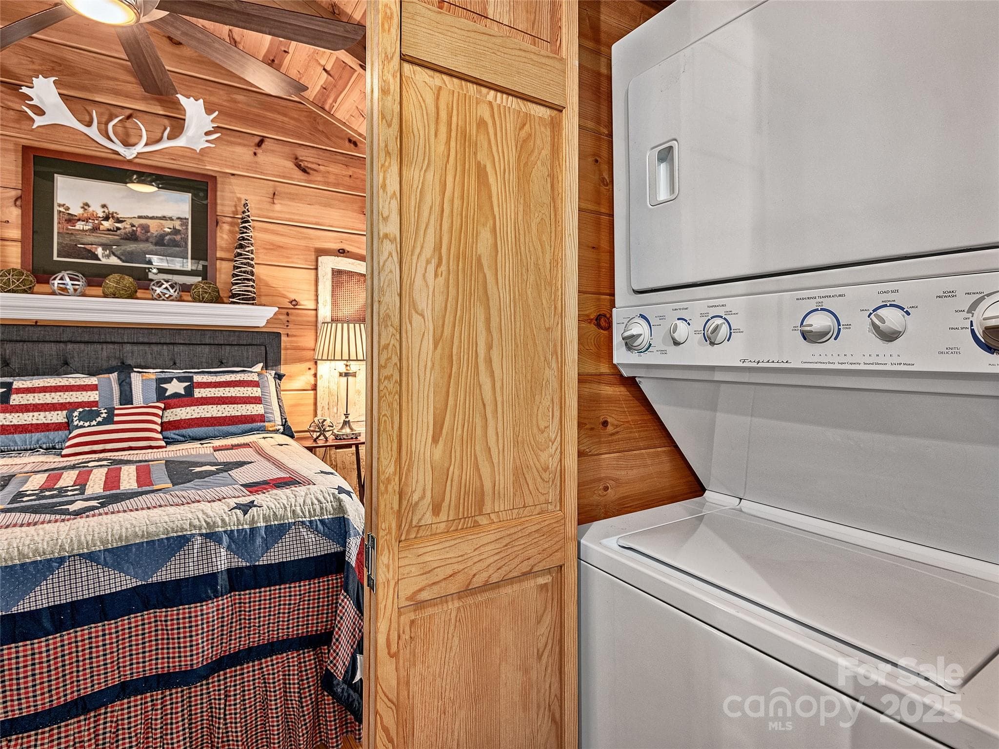 Single Family Residence at 30 Boulder Drive, Lake Toxaway, photo 13 of 19