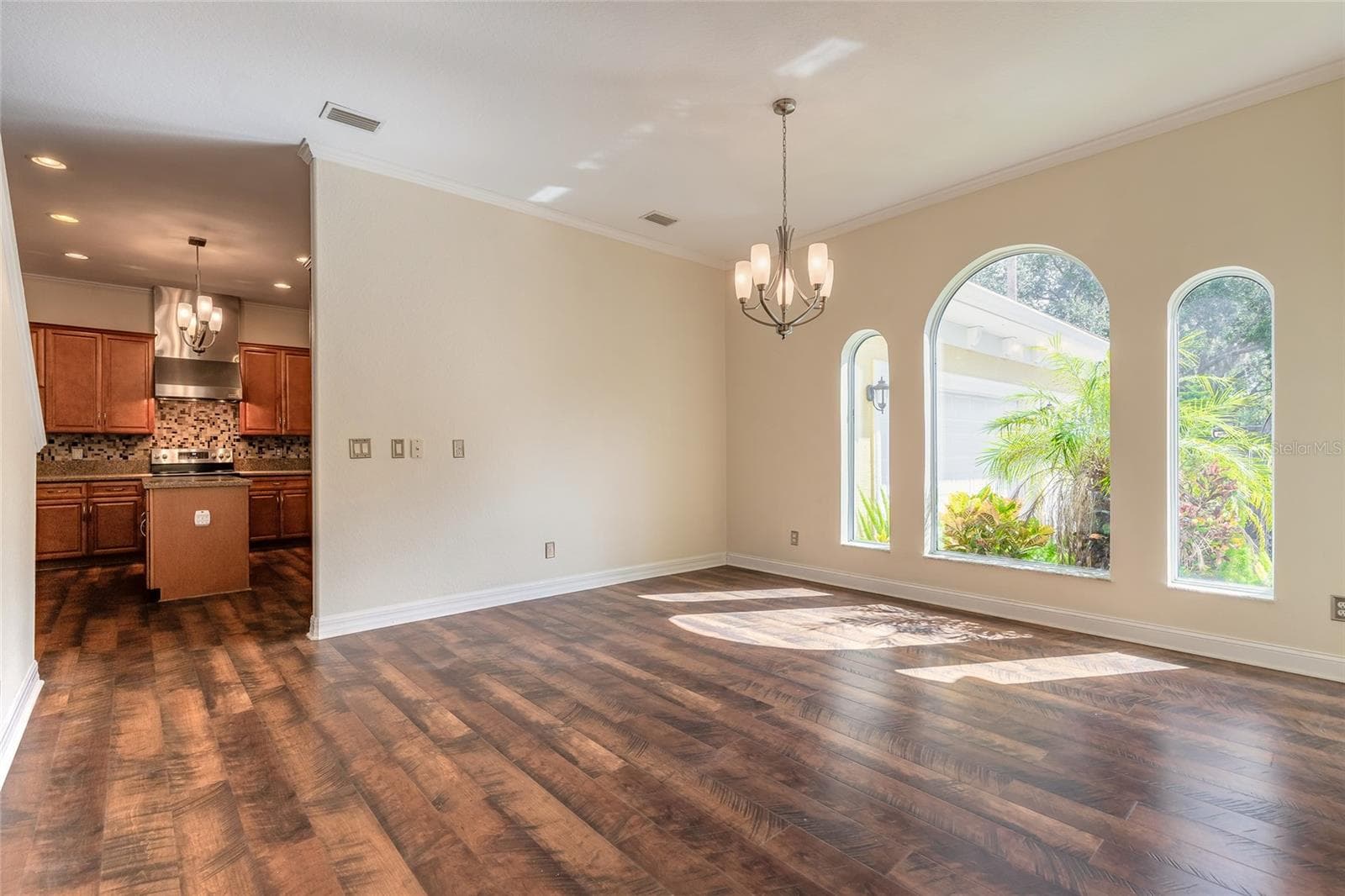 Single Family Residence at 20 PROMENADE AT LIONSPAW, DAYTONA BEACH, photo 17 of 78