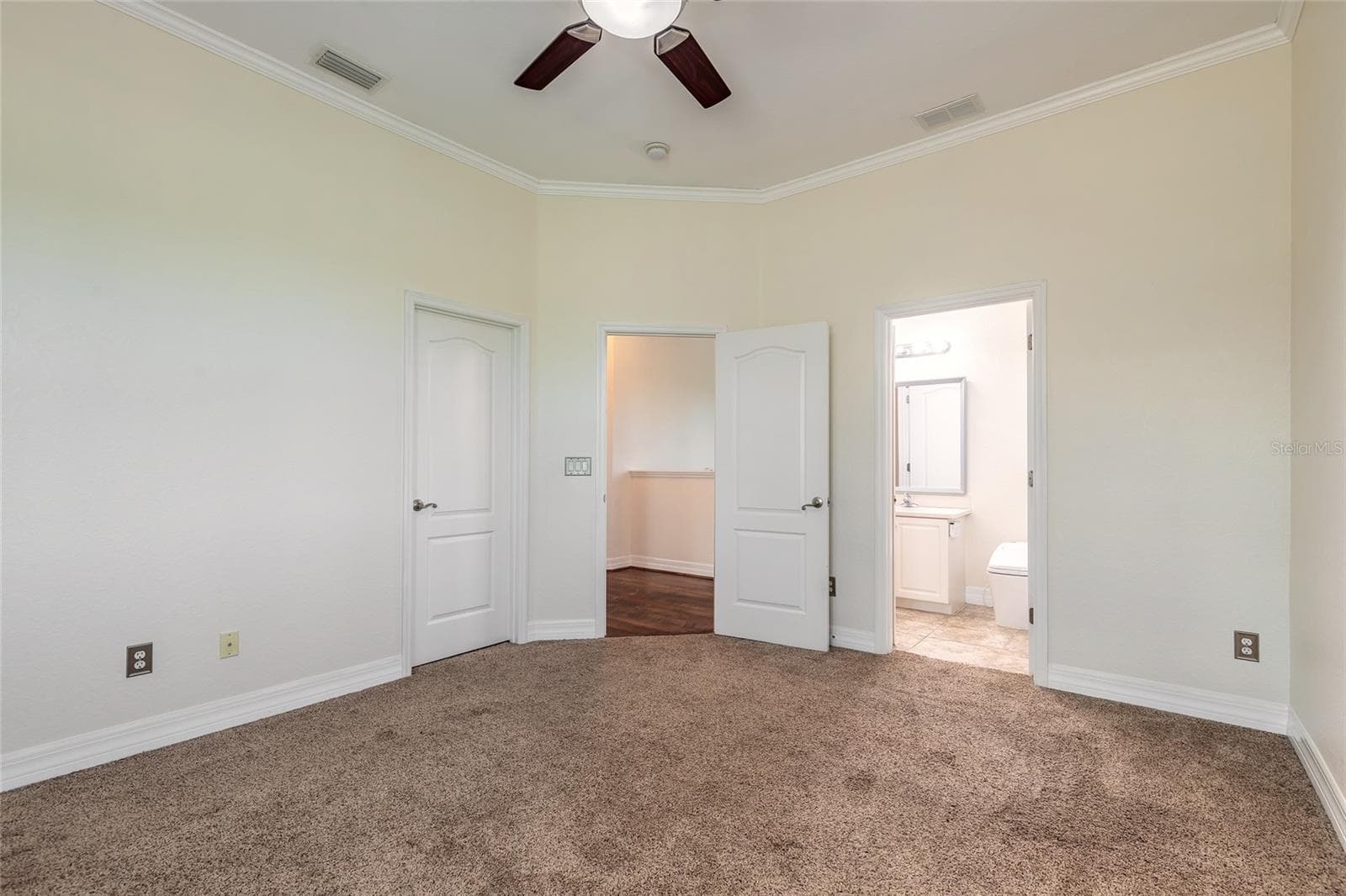Single Family Residence at 20 PROMENADE AT LIONSPAW, DAYTONA BEACH, photo 38 of 78