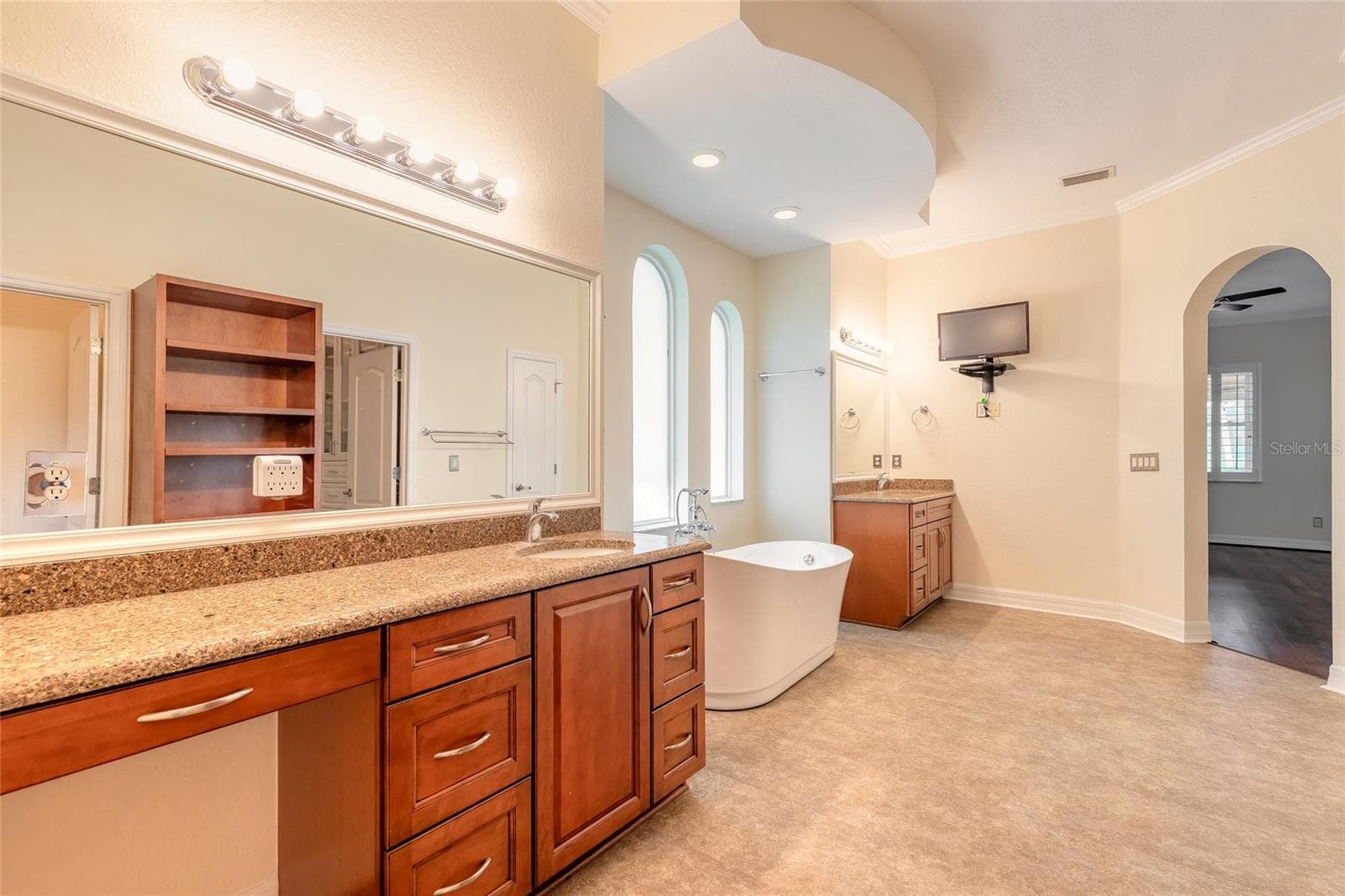 Single Family Residence at 20 PROMENADE AT LIONSPAW, DAYTONA BEACH, photo 56 of 78