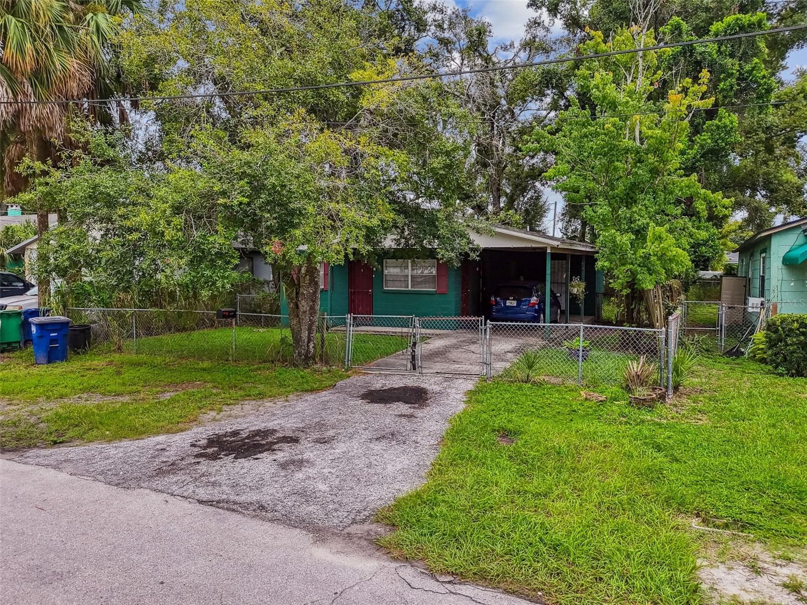 Single Family Residence at 2711 E 25TH AVE, TAMPA, photo 3 of 16