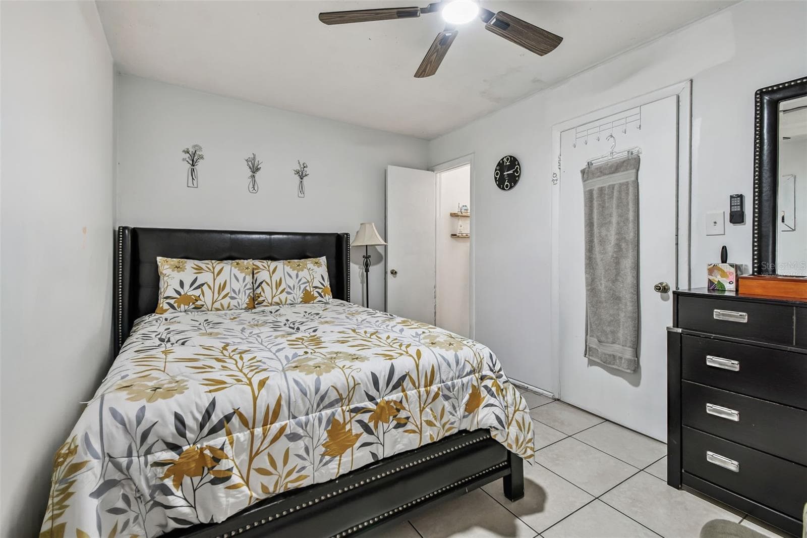 Duplex at 9318 N 11TH ST, TAMPA, photo 18 of 27