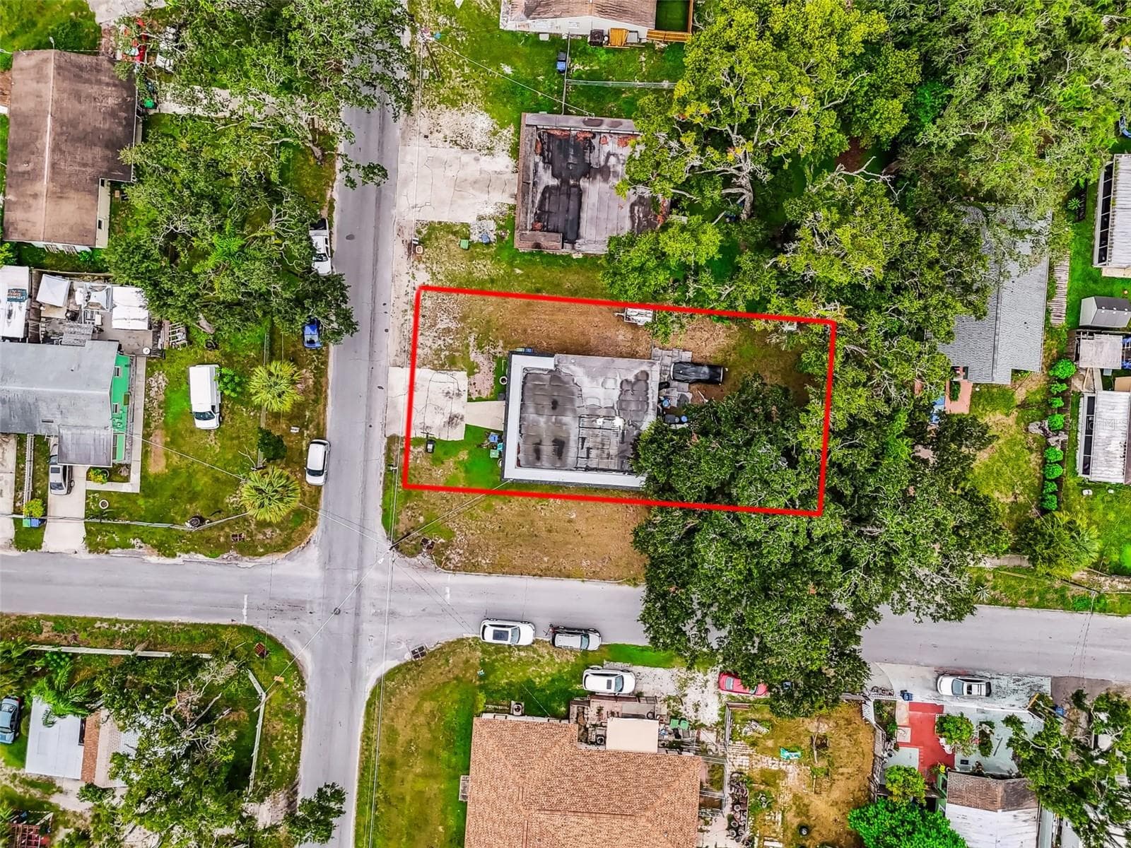 Duplex at 9318 N 11TH ST, TAMPA, photo 20 of 27