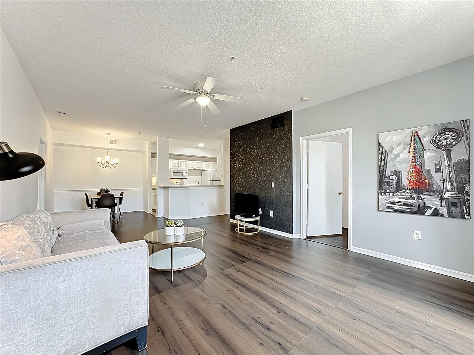 Family Room, Dinette, and Kitchen - 5548 METROWEST BLVD #209, ORLANDO