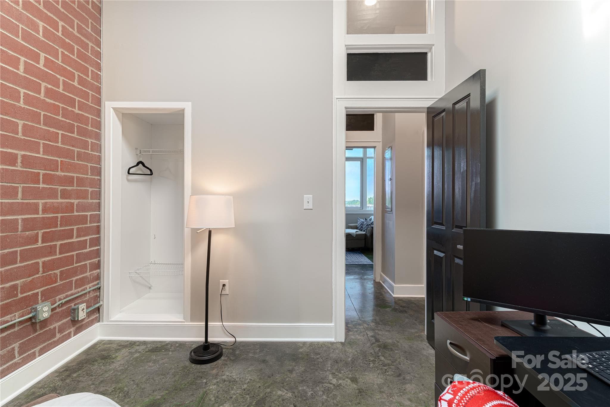 Condominium at 710 W Trade Street, Charlotte, photo 18 of 32