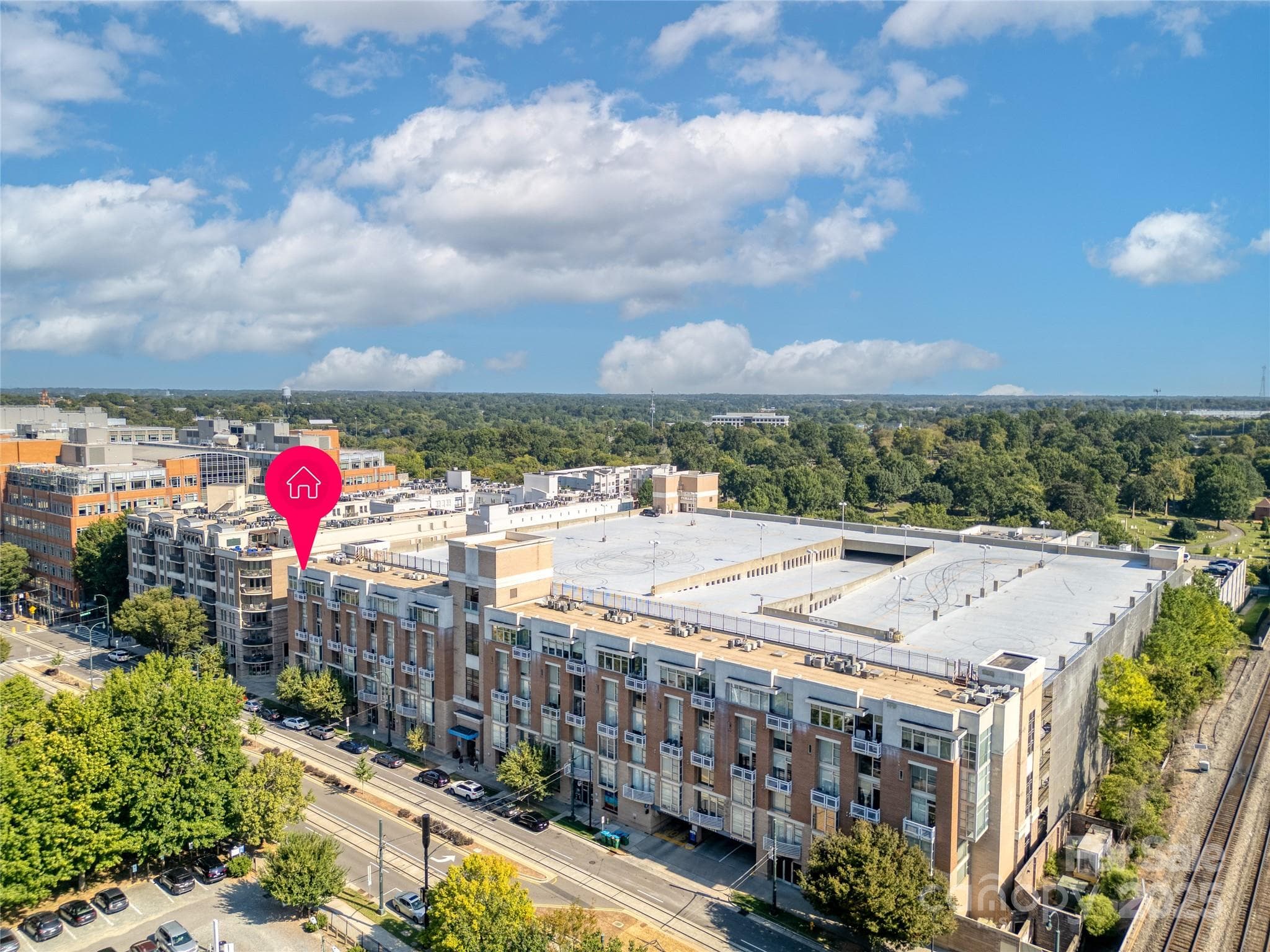 Condominium at 710 W Trade Street, Charlotte, photo 24 of 32