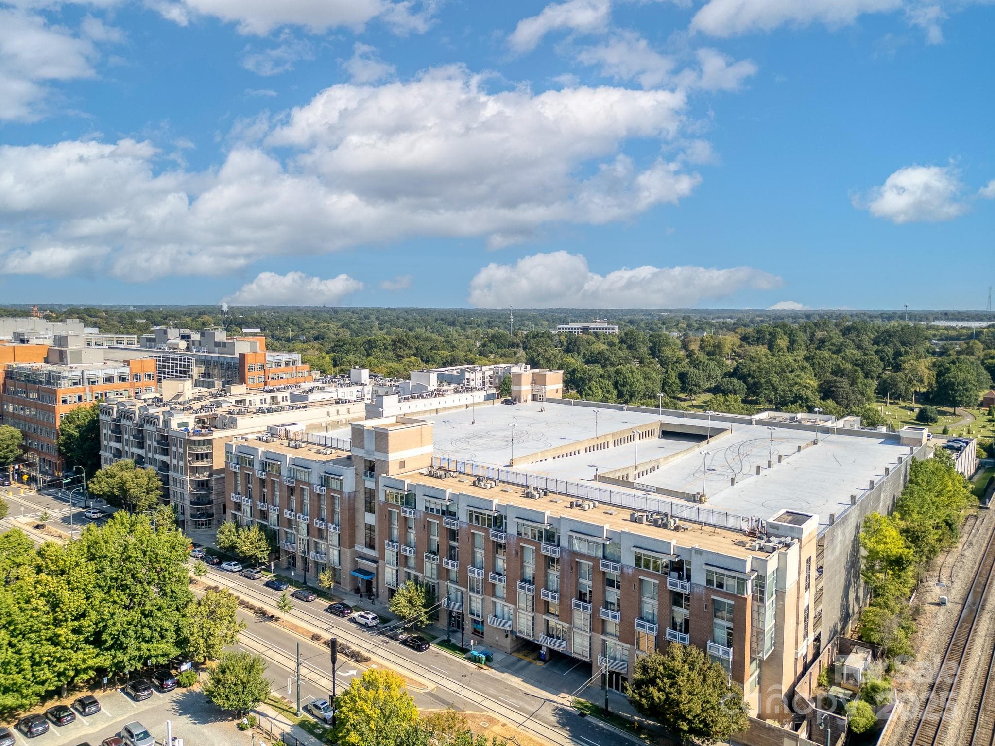Condominium at 710 W Trade Street, Charlotte, photo 25 of 32