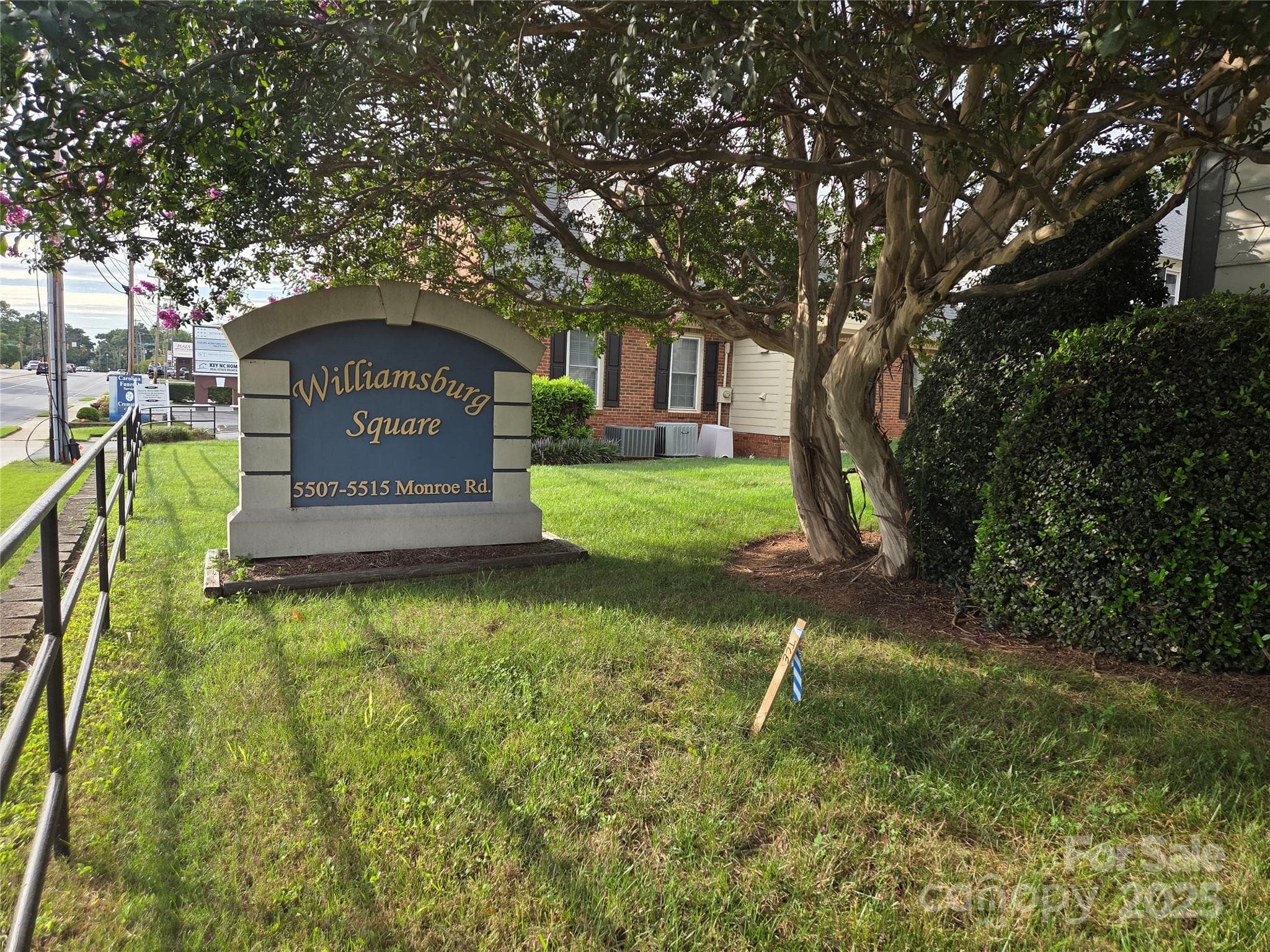 Office Complex Signage - Charlotte