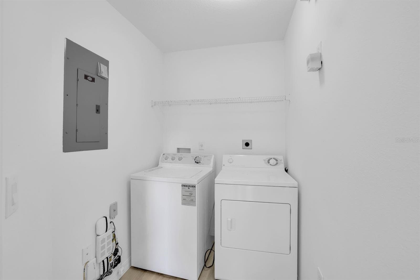 Condominium at 6635 HUNTINGTON LAKES CIR #202, NAPLES, photo 16 of 37