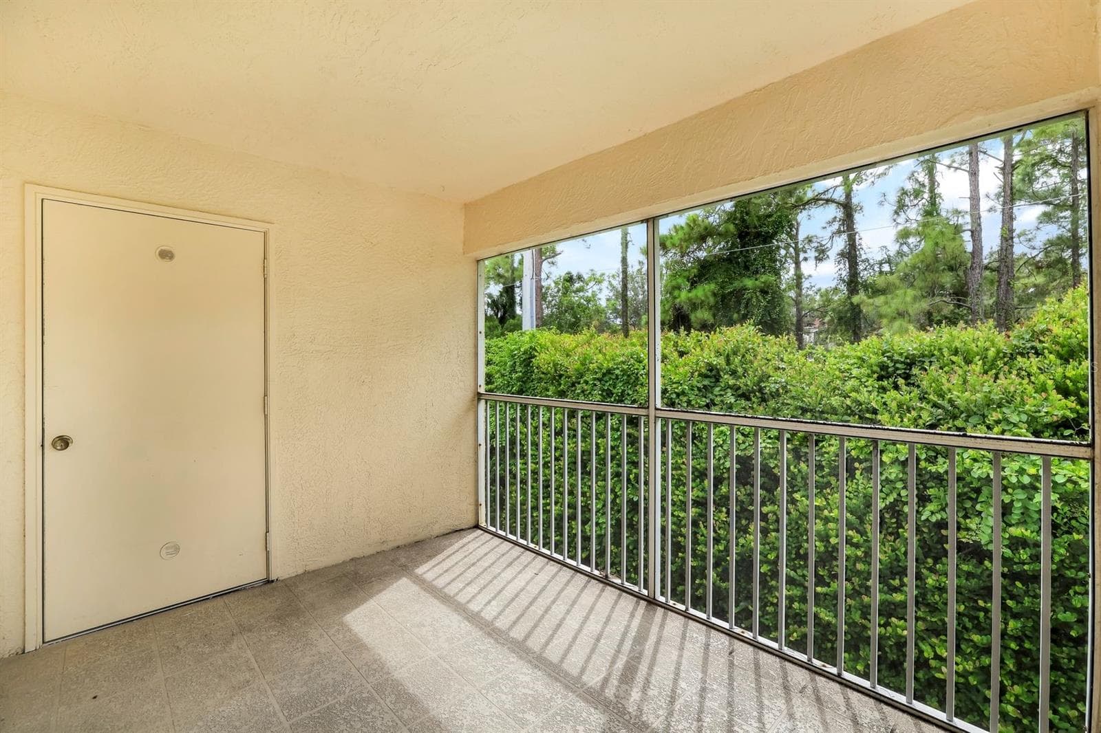 Condominium at 6635 HUNTINGTON LAKES CIR #202, NAPLES, photo 19 of 37