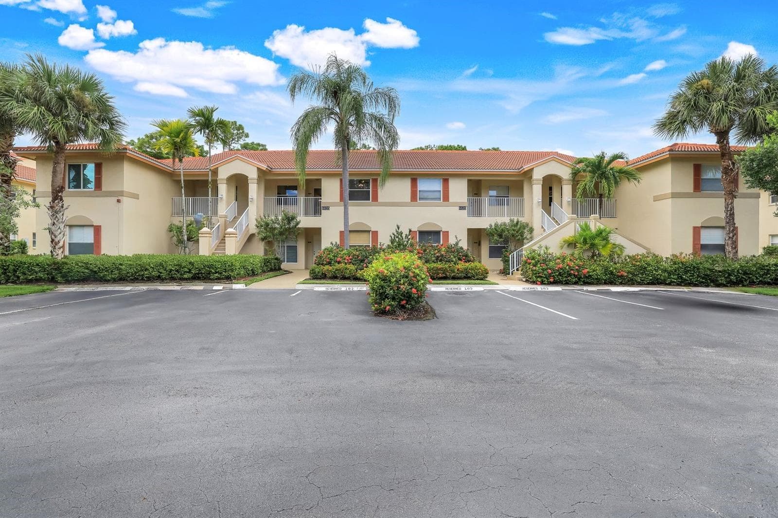 Condominium at 6635 HUNTINGTON LAKES CIR #202, NAPLES, photo 23 of 37