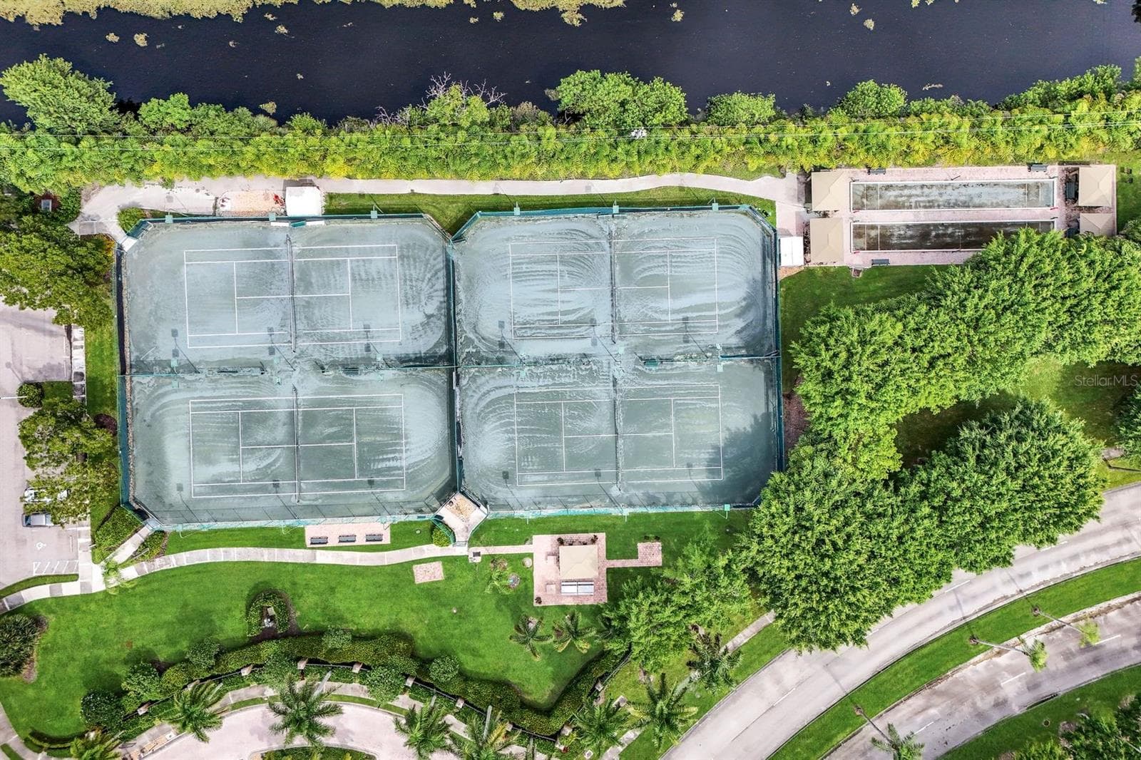 Condominium at 6635 HUNTINGTON LAKES CIR #202, NAPLES, photo 36 of 37
