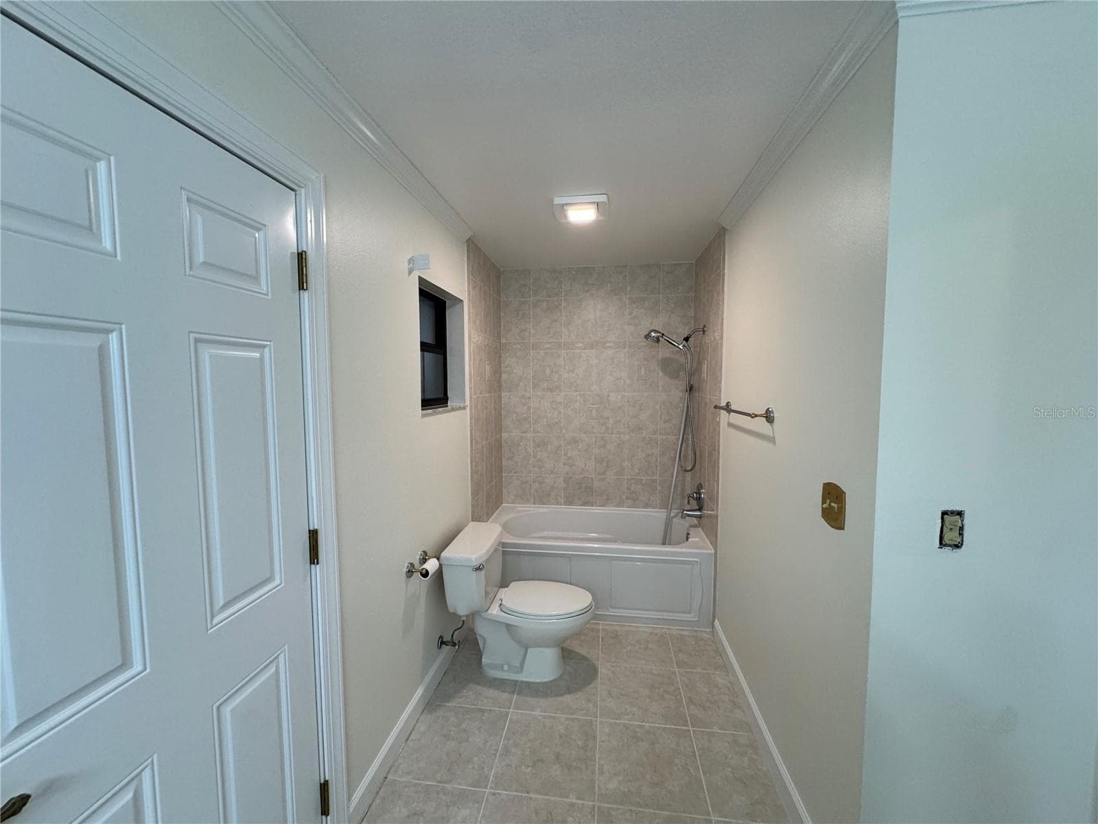 Single Family Residence at 10 FORT CLINCH HEIGHTS RD, FROSTPROOF, photo 22 of 44