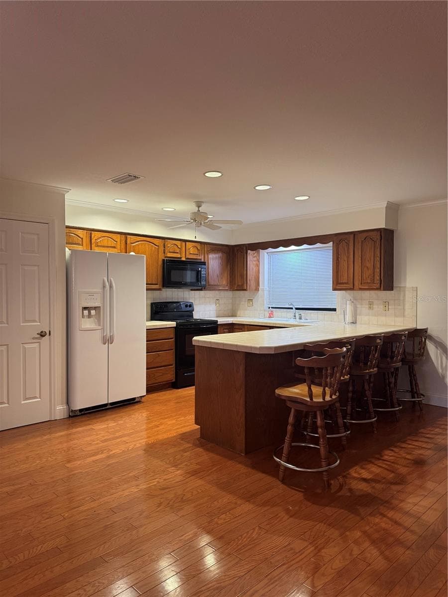 Single Family Residence at 10 FORT CLINCH HEIGHTS RD, FROSTPROOF, photo 31 of 44