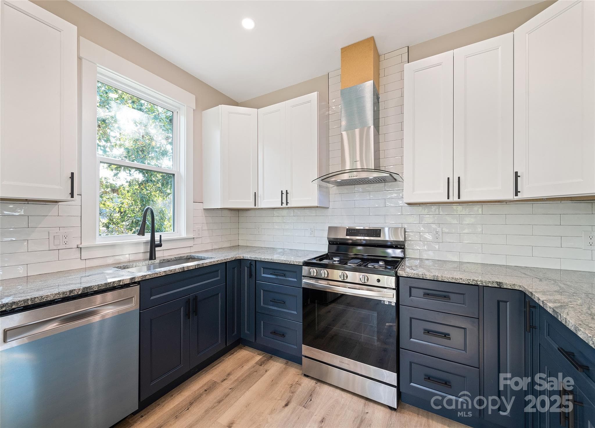 Kitchen - Weaverville