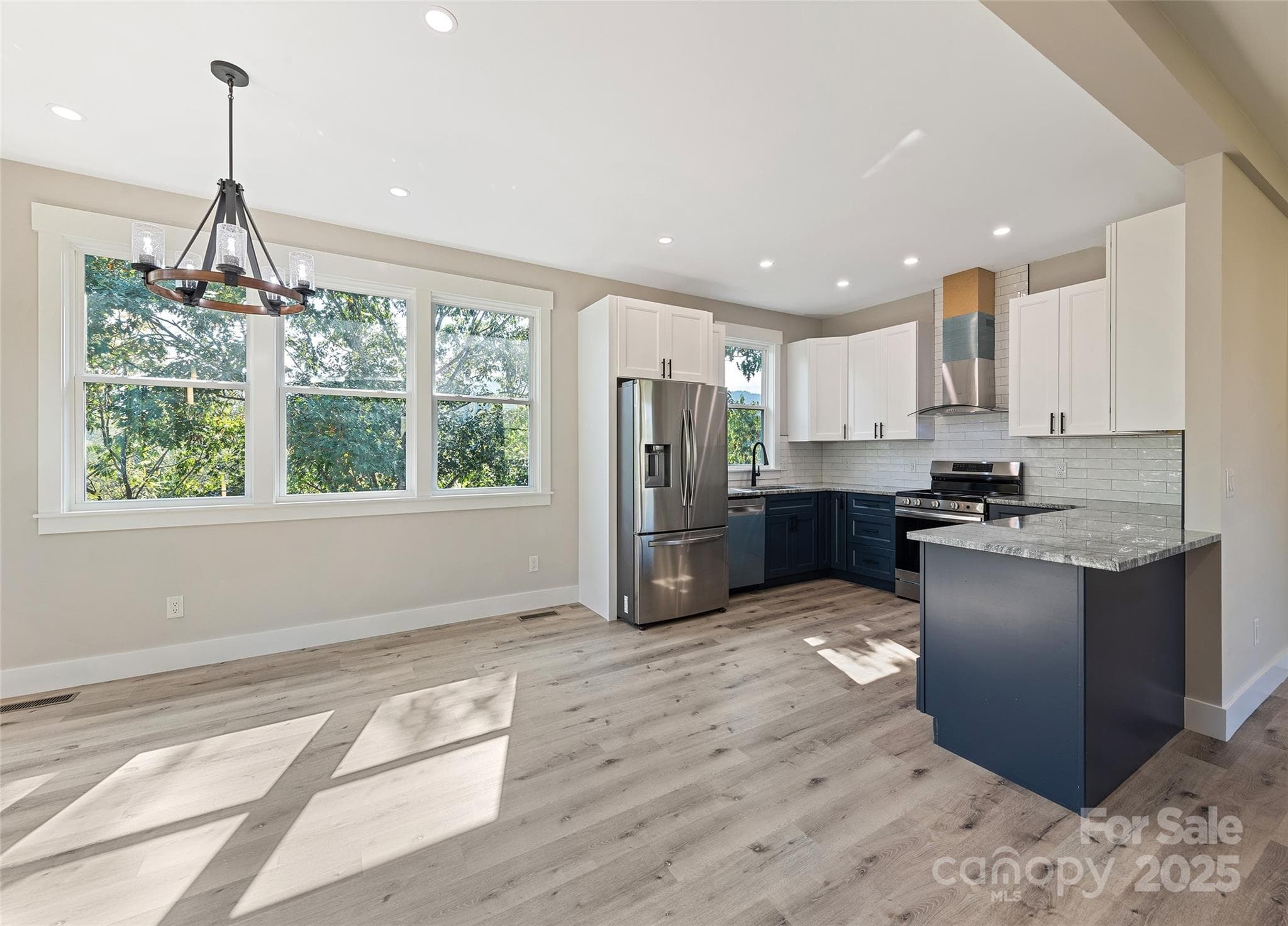 Kitchen & Dining - Weaverville
