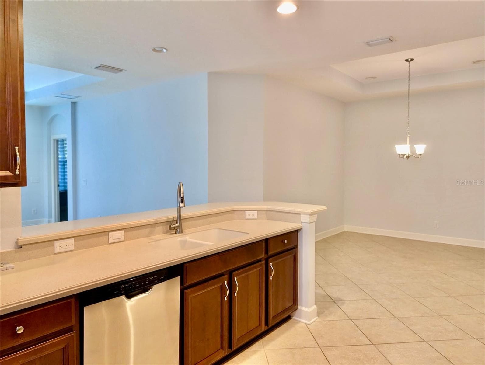 Villa at 2585 CORTENOVA CT, VENICE, photo 16 of 55