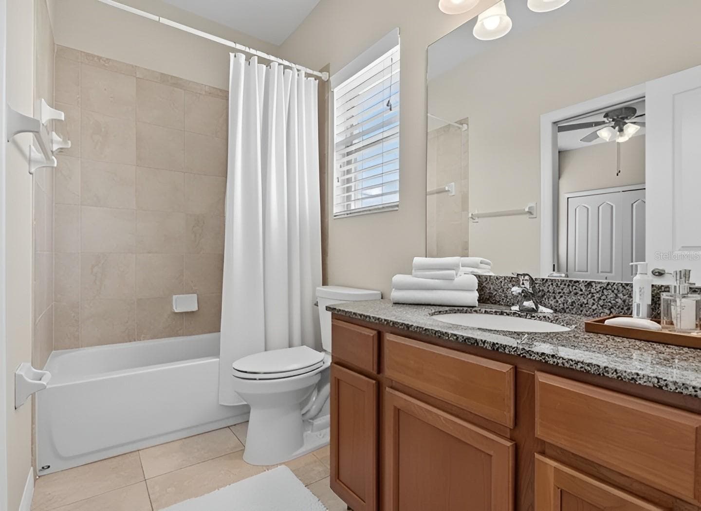 bath 2 - 800 CALLISTA CAY LOOP, TARPON SPRINGS