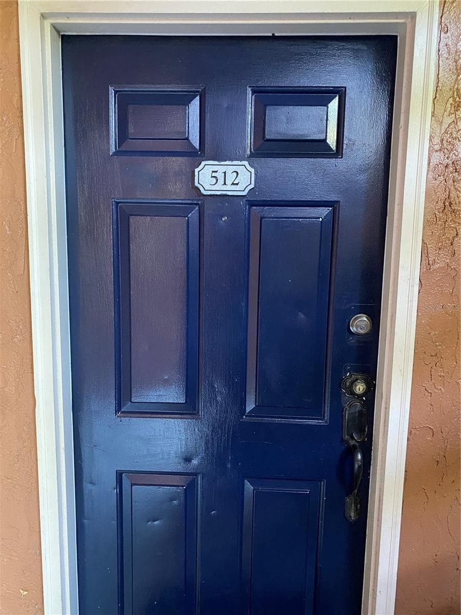 Ground Floor Bldg. 5120Unit #512 - 5120 CONROY RD #12, ORLANDO