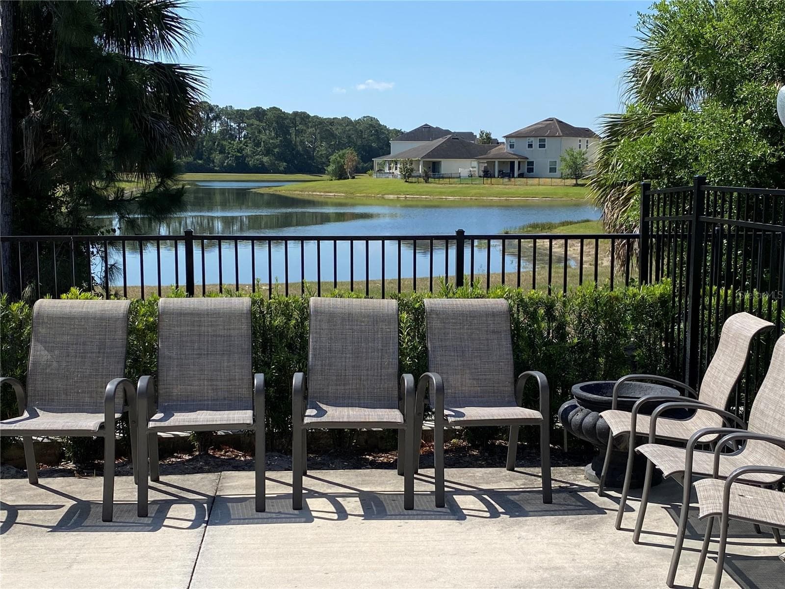 Walking Trail by the Lake - 5120 CONROY RD #12, ORLANDO