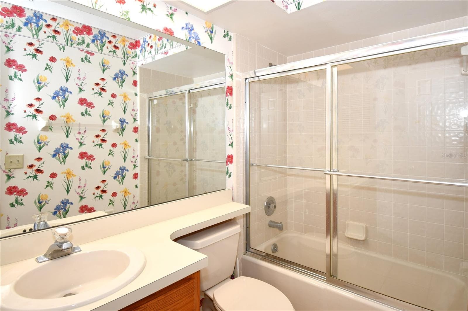 Guest Bath - 611 OLD EUSTIS RD, MOUNT DORA