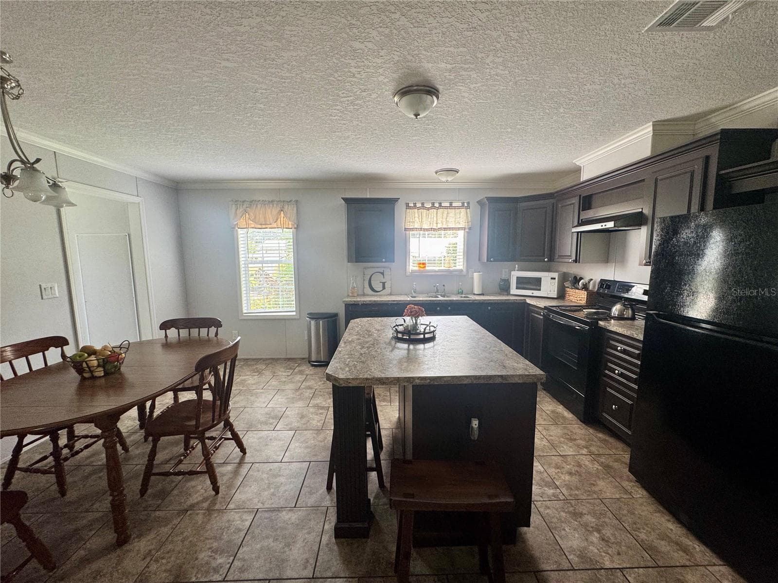 Manufactured Home at 30 SEMINOLE PATH, WILDWOOD, photo 11 of 27