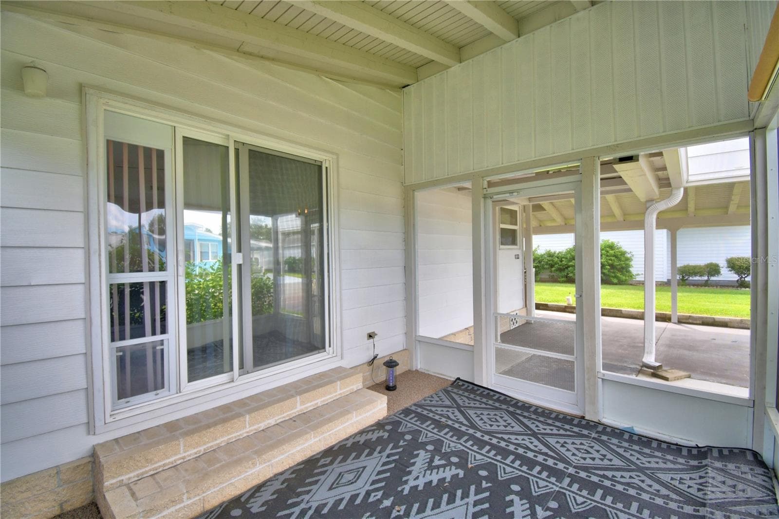 Manufactured Home at 4816 GOLDENVIEW LN, LAKELAND, photo 14 of 83