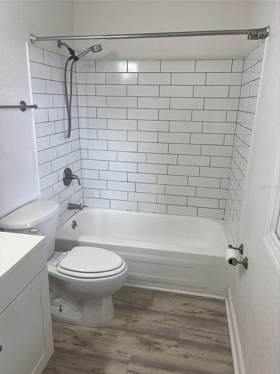 Condominium at 13831 ORANGE SUNSET DR #201, TAMPA, photo 14 of 20