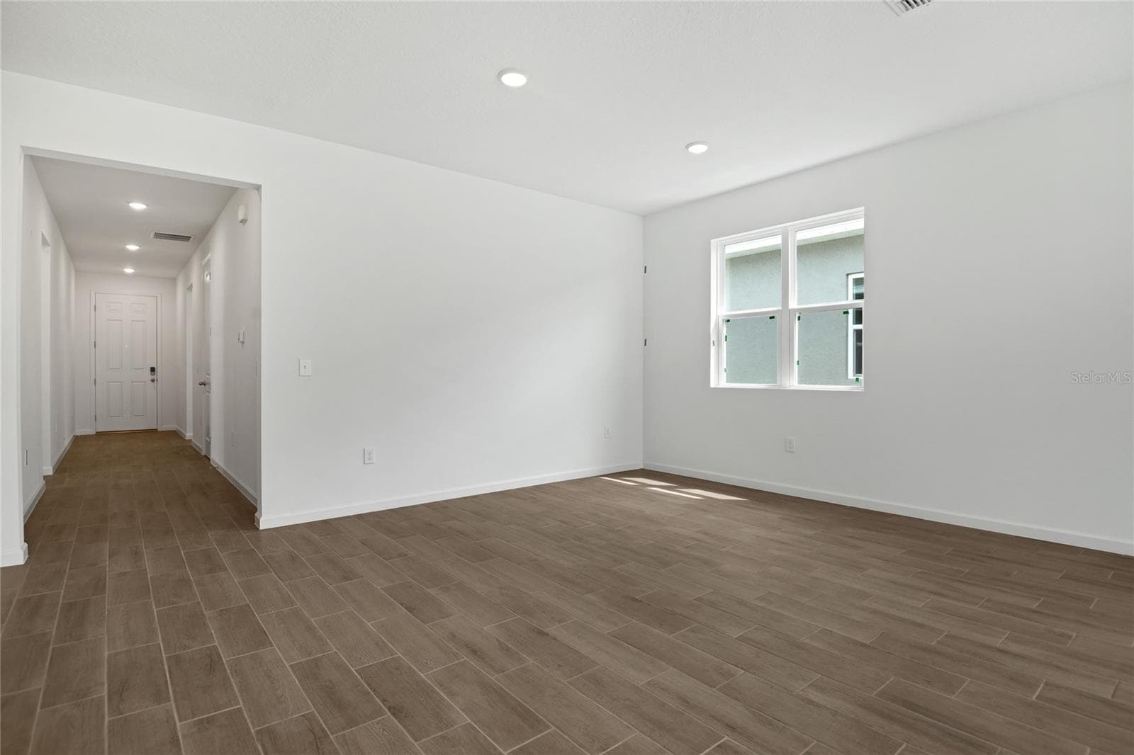 Single Family Residence at 5163 KINSLEY DR, LAKE WALES, photo 3 of 19