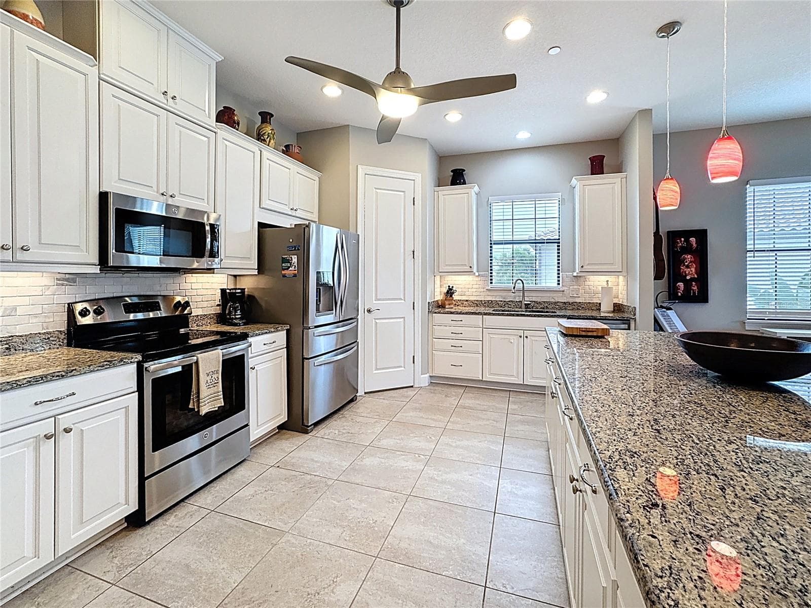 Condominium at 13514 MESSINA LOOP #102, BRADENTON, photo 10 of 55