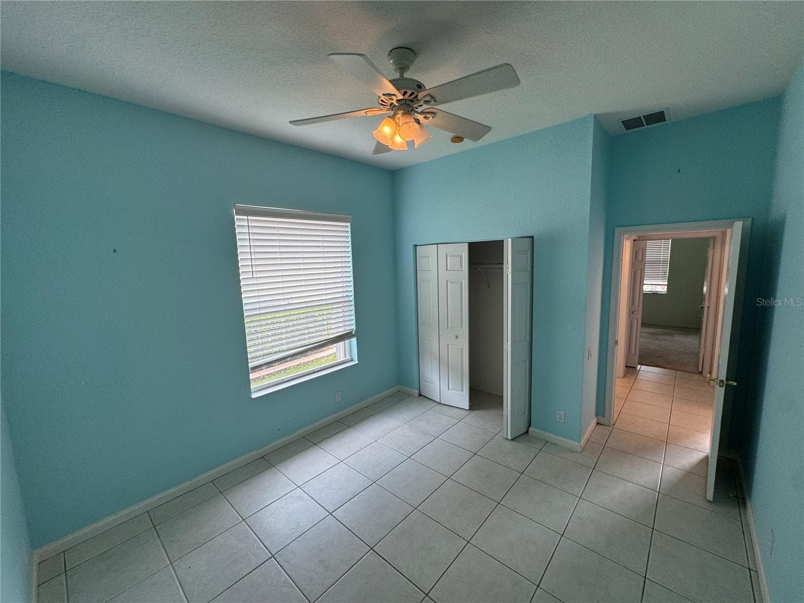 Single Family Residence at 318 NW SHOREVIEW DR, PORT ST LUCIE, photo 22 of 34