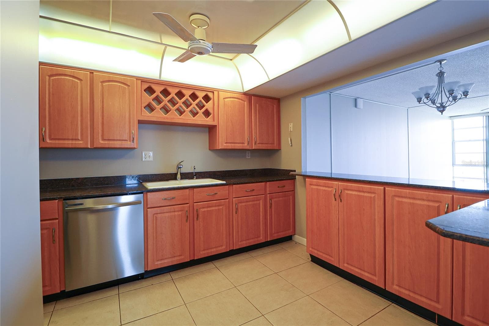 Condominium at 7400 SUN ISLAND DR S #501, SOUTH PASADENA, photo 4 of 38