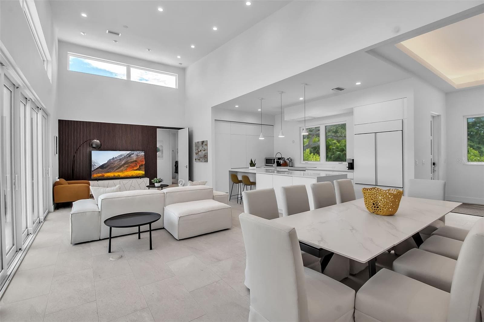 Single Family Residence at 2231 WOOD ST, SARASOTA, photo 5 of 33